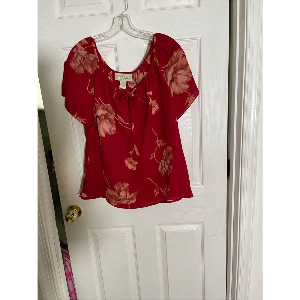 Norton McNaughton Red Floral Short-Sleeve Peasant Blouse